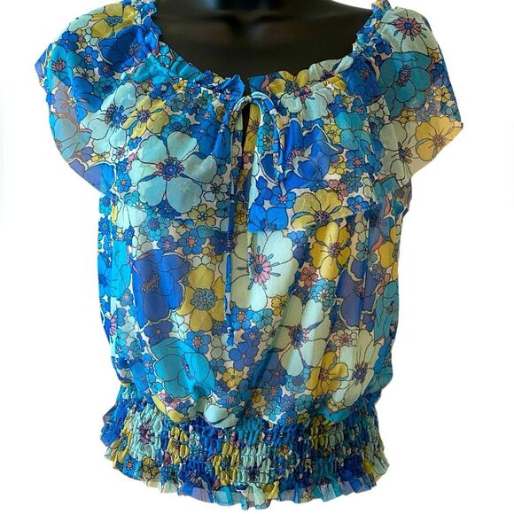 Tops - New Boho chic blue floral crop top | Bohemian off the shoulder juniors top Small